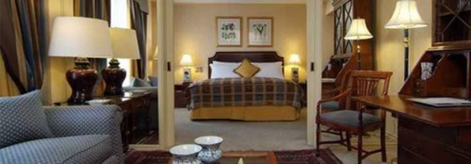 Park Plaza Santiago Hotel Екстериор снимка