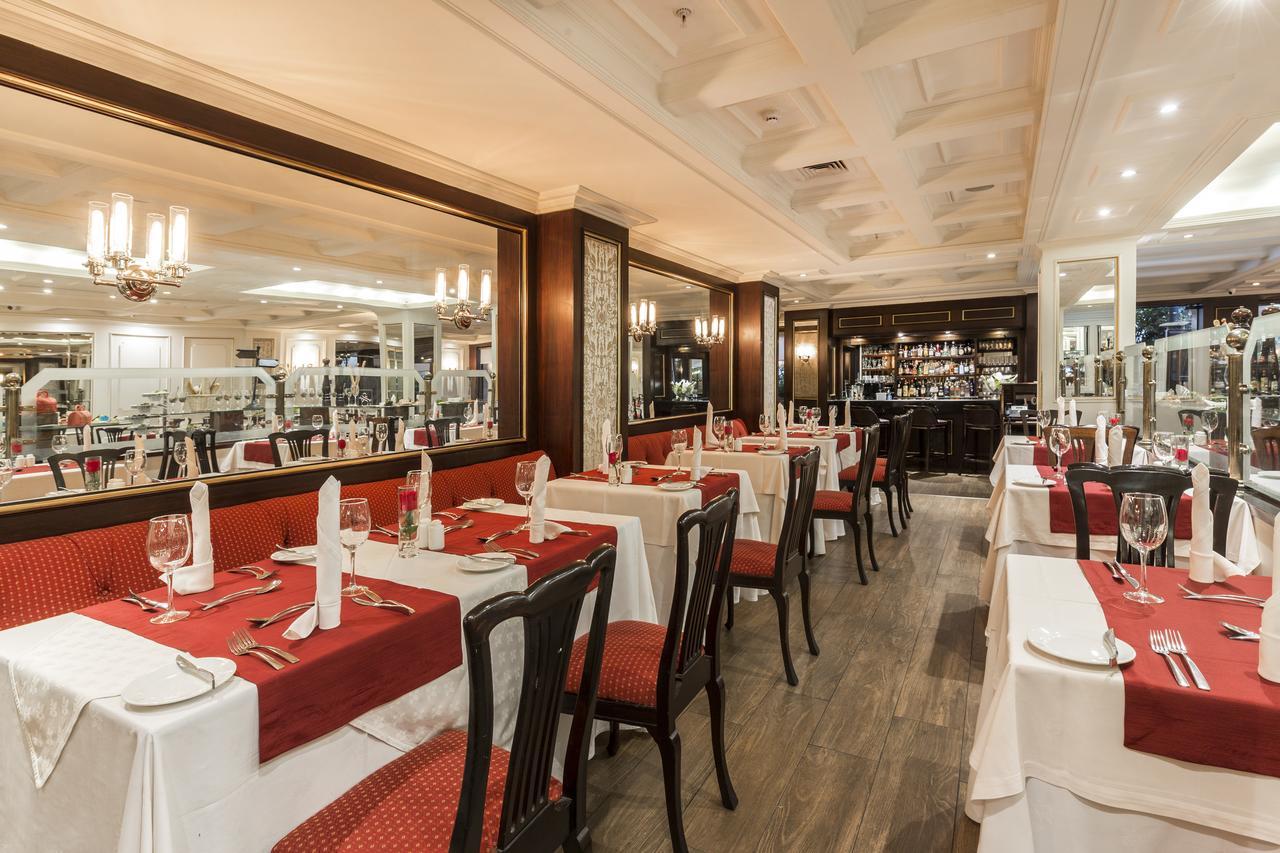Park Plaza Santiago Hotel Екстериор снимка