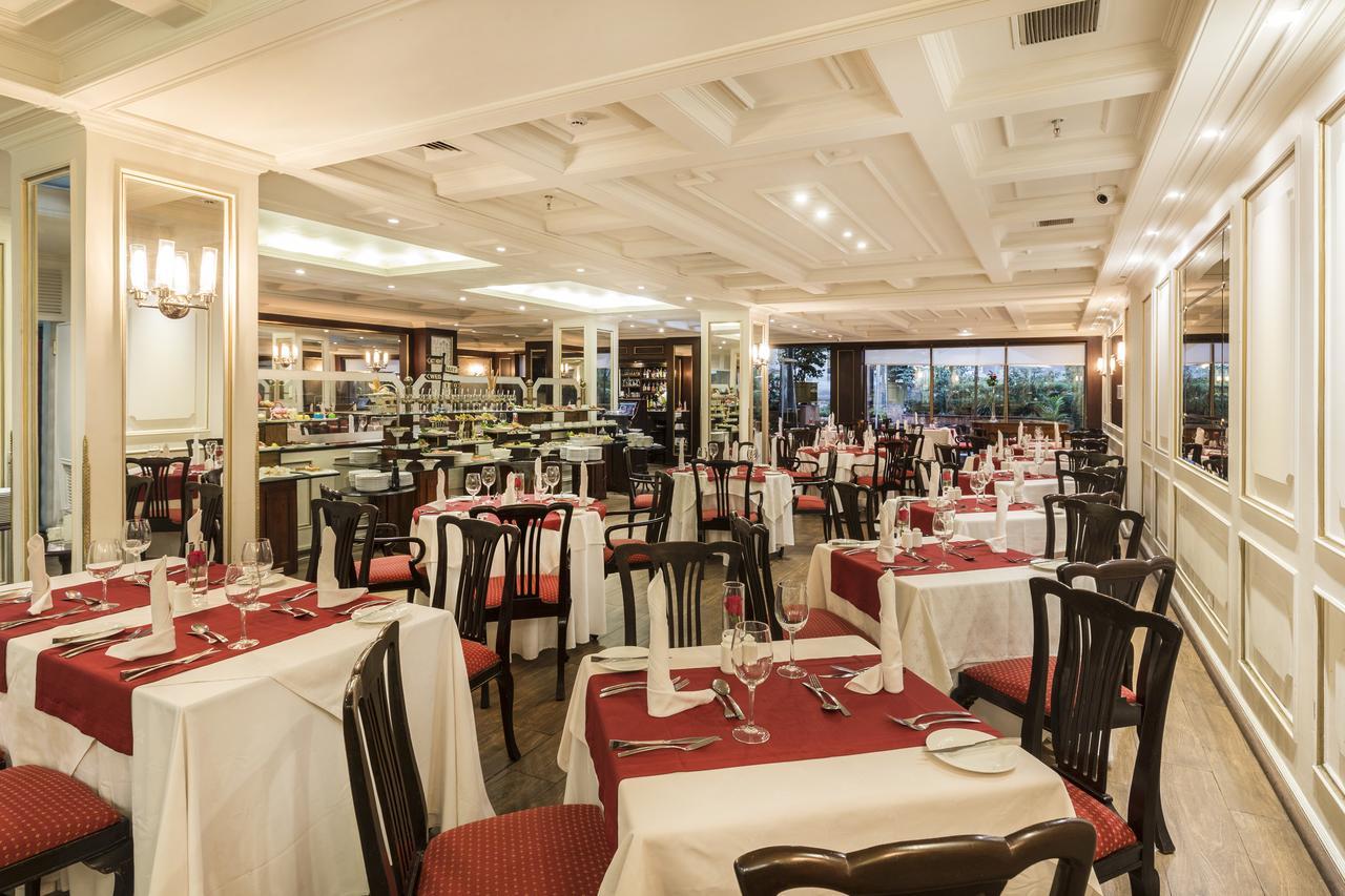 Park Plaza Santiago Hotel Екстериор снимка