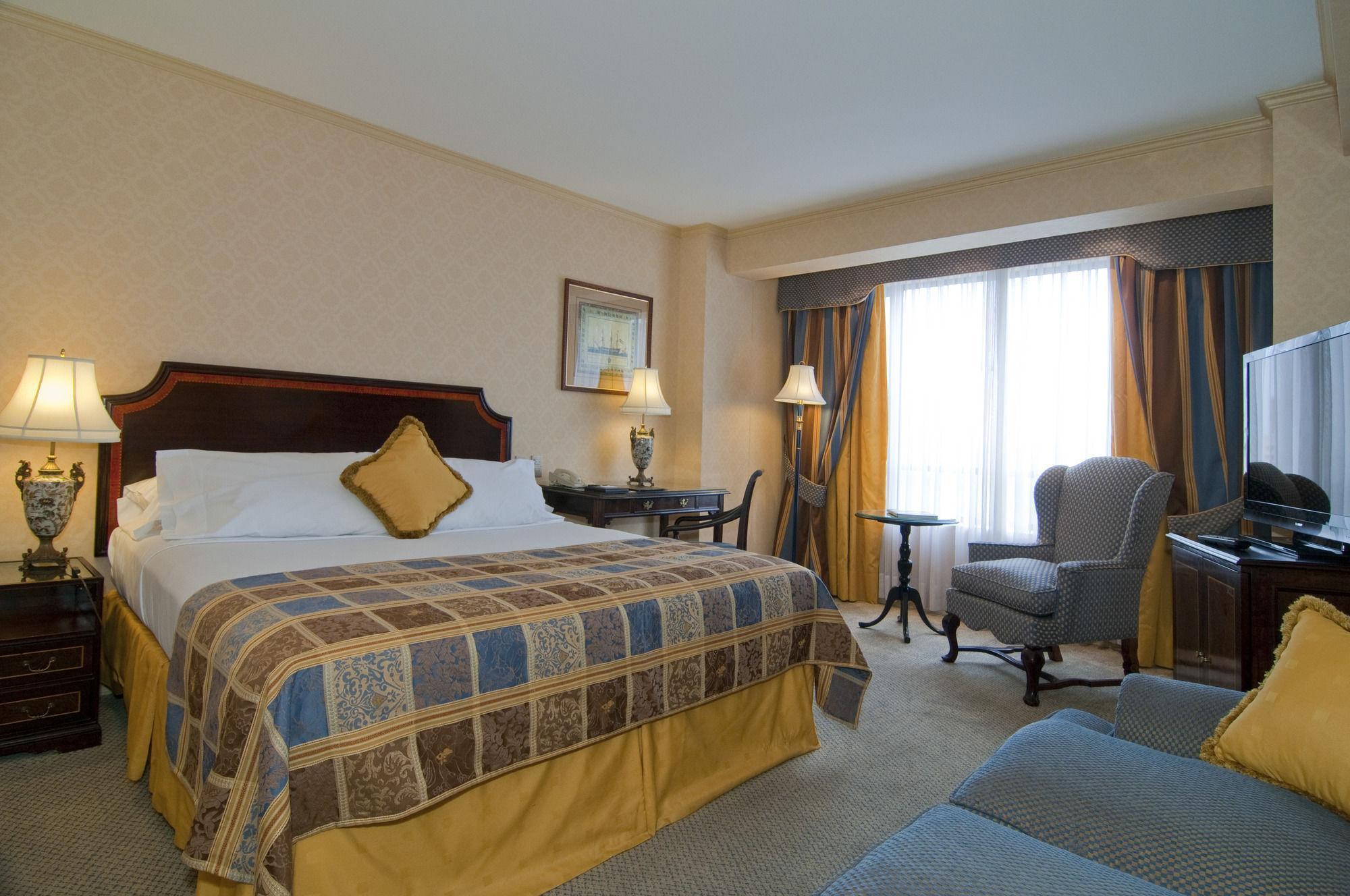 Park Plaza Santiago Hotel Екстериор снимка